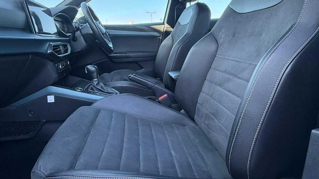 Seat Arona 1.0 Tsi 115 Xperience Lux Dsg 2024 YS24WOR White #6