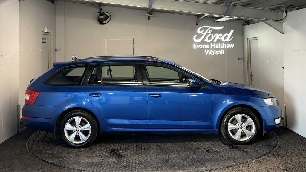 Skoda Octavia 1.6 Tdi Cr 110 Se L 4X4 2015 YT65EKO Blue #3