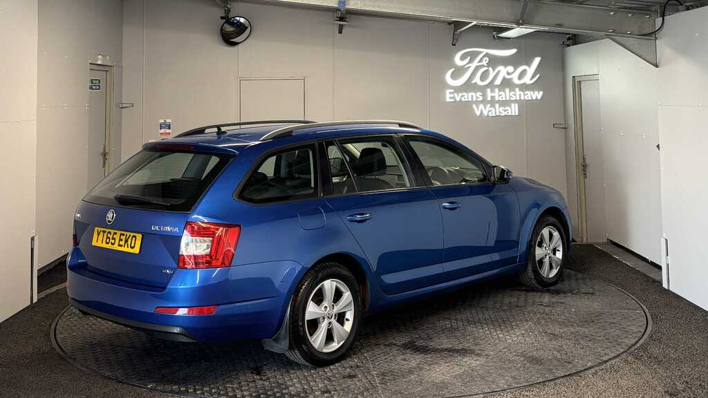 Skoda Octavia 1.6 Tdi Cr 110 Se L 4X4 2015 YT65EKO Blue #4