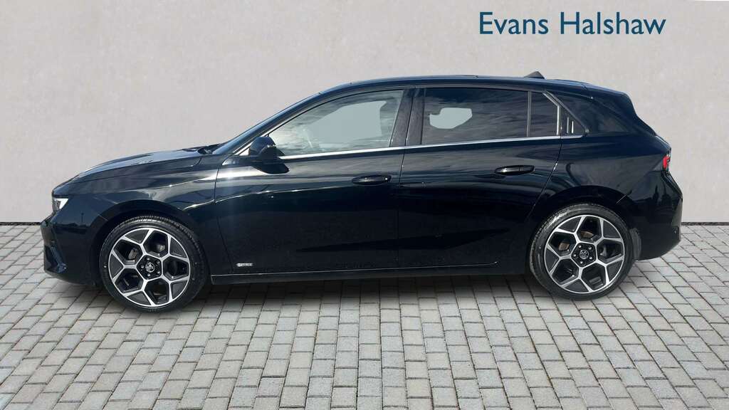 Vauxhall Astra 1.2 Turbo 130 Ultimate 2023 KE72UJC Black #3