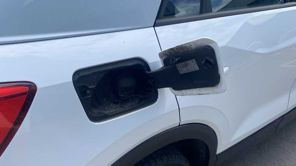 Audi Q2 30 Tfsi Sport 2019 ST69OAO White #6