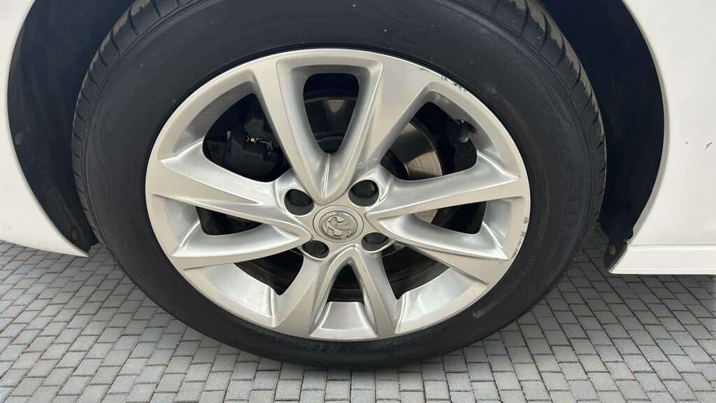 Vauxhall Corsa 1.2 Se Nav 2020 PF70MTK White #5