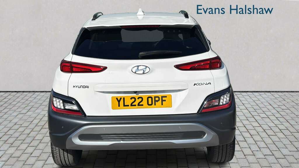 Hyundai Kona 1.0 Tgdi 48V Mhev Premium 2022 White #6