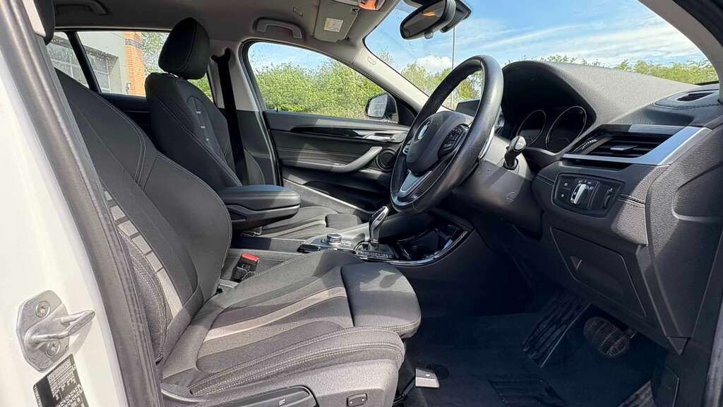 BMW X2 Xdrive 20I Sport Step 2019 PK69FBY White #2
