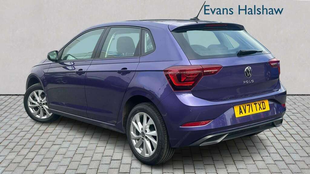 Volkswagen Polo 1.0 Tsi Style 2021 AV71TXD Purple #2