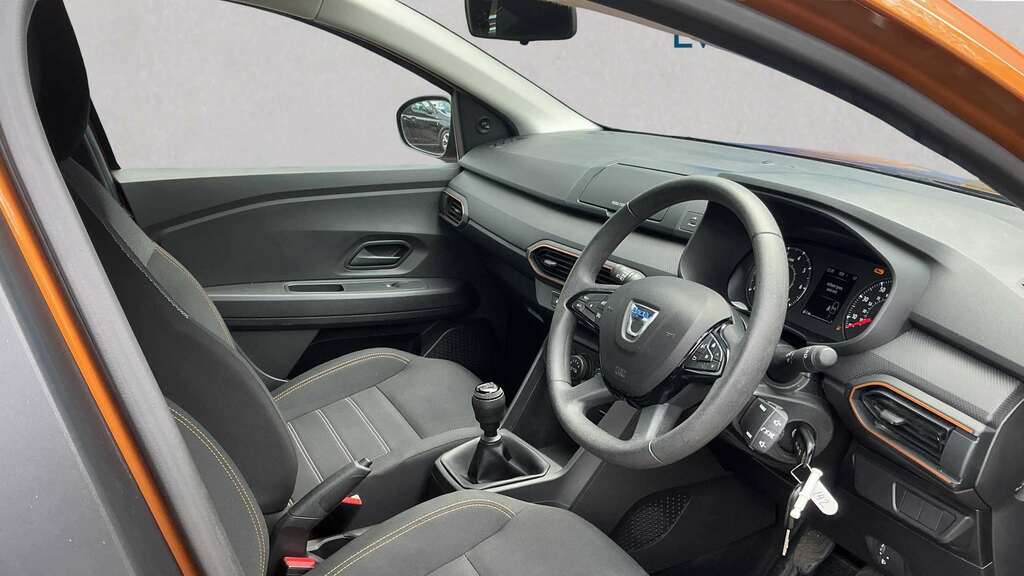 Dacia Sandero Stepway 1.0 Tce Essential 2022 MJ22EXS Orange #5