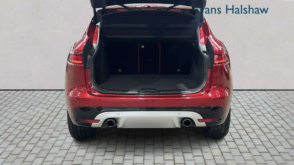 Jaguar F-Pace 3.0 Supercharged V6 S Awd 2016 BV66TMU Red #4