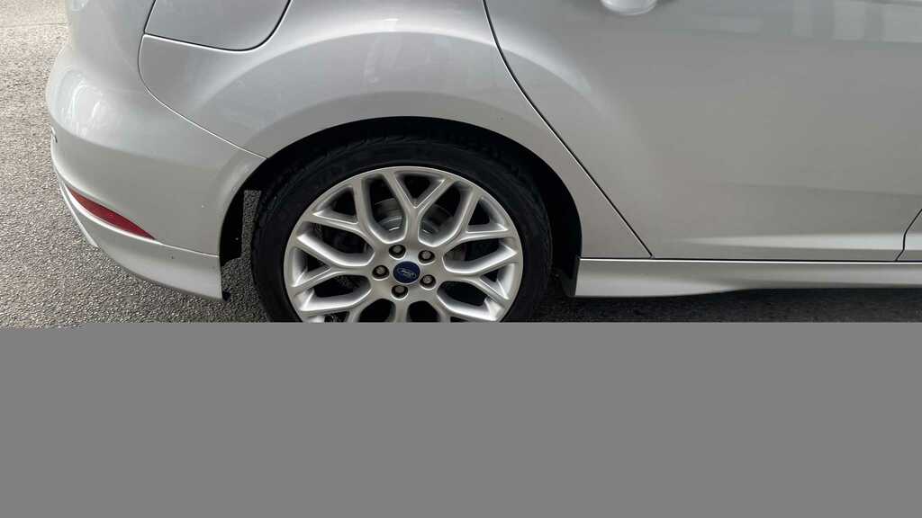 Ford Focus 1.0 Ecoboost 125 St-line 2017 OU67XMY Silver #4