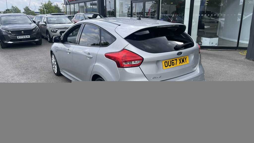 Ford Focus 1.0 Ecoboost 125 St-line 2017 OU67XMY Silver #3