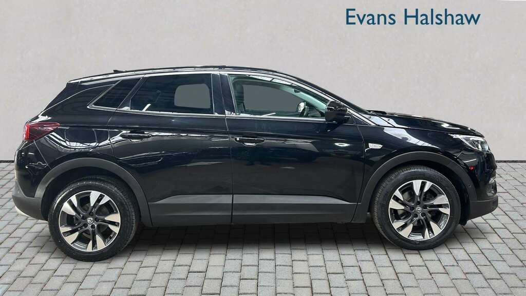 Vauxhall Grandland X 1.2 Turbo Sri Nav 2020 DL20UTU Black #3