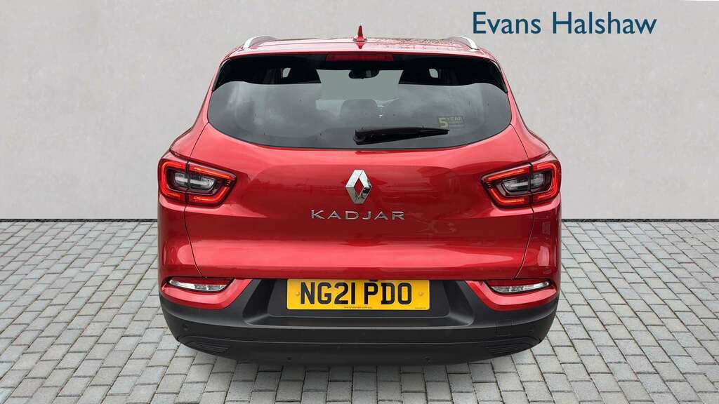 Renault Kadjar 1.5 Blue Dci Iconic 2021 Red #4
