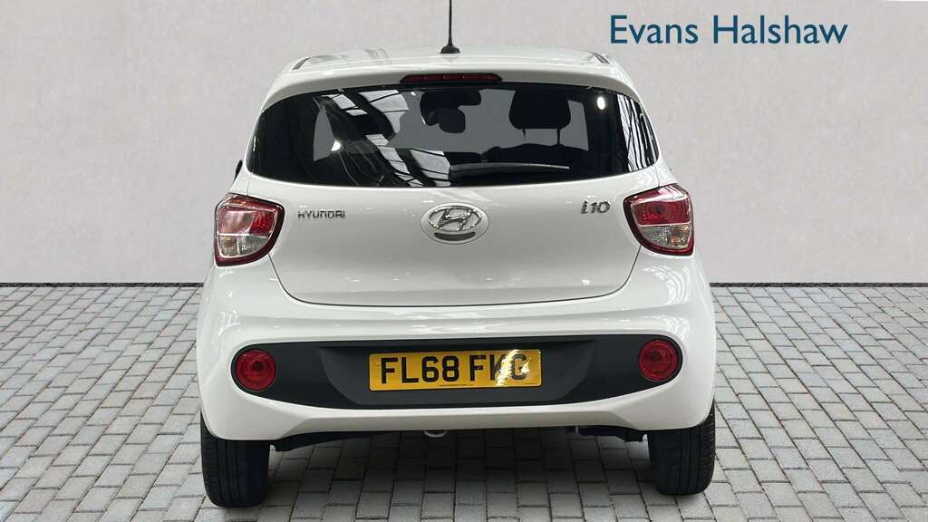 Hyundai I10 1.0 Go Se 2018 FL68FKG White #4
