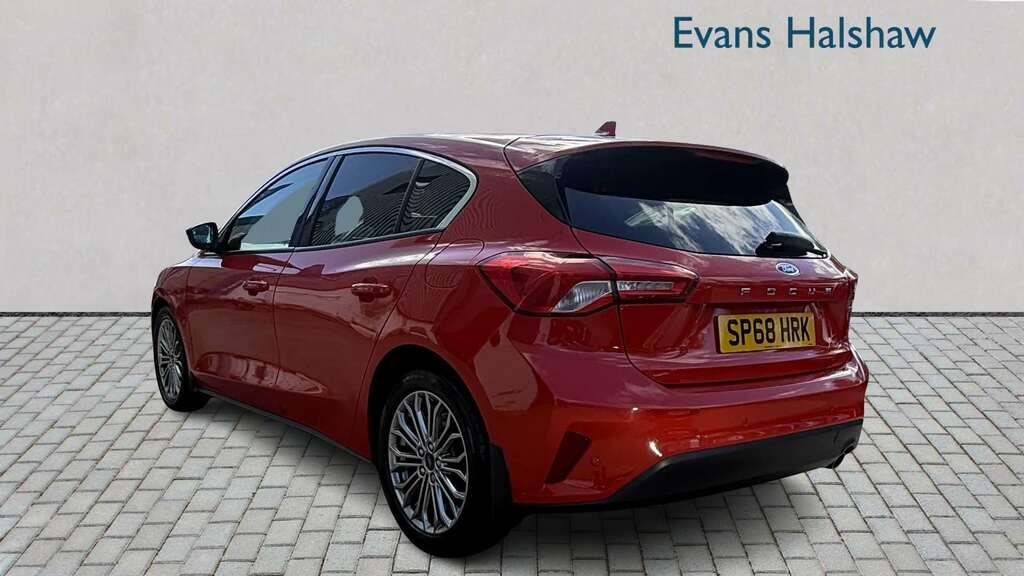 Ford Focus 1.0 Ecoboost 125 Titanium X 2018 SP68HRK Red #4