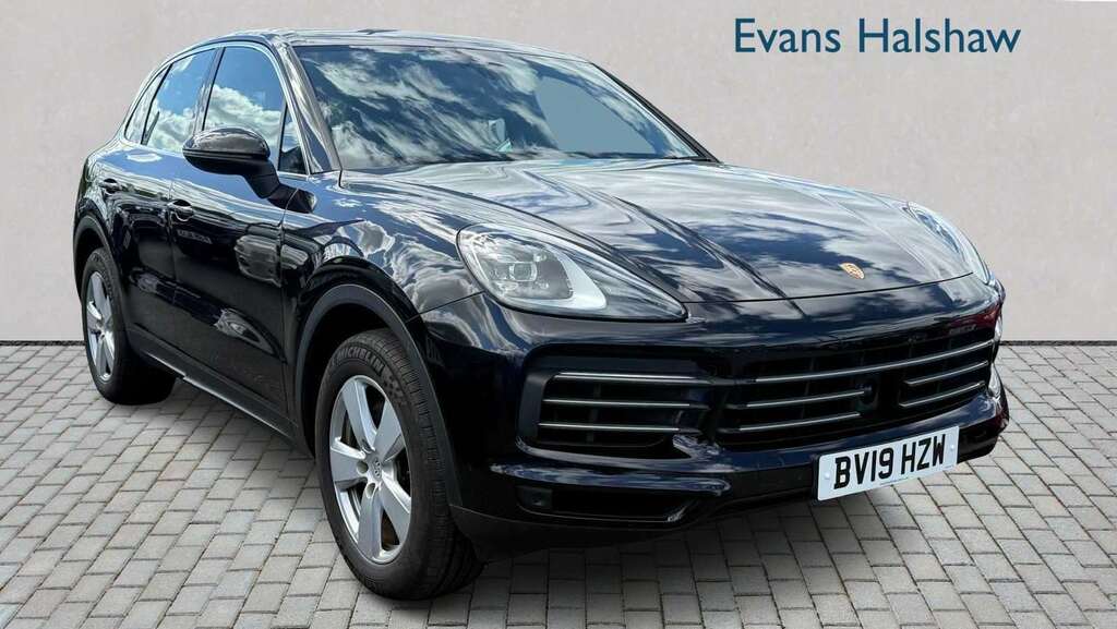 Porsche Cayenne Tiptronic S 2019 Black