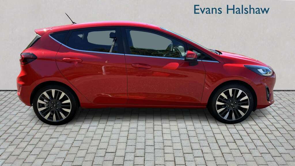 Ford Fiesta 1.0 Ecoboost Titanium X 2023 YY23GHF Red #3