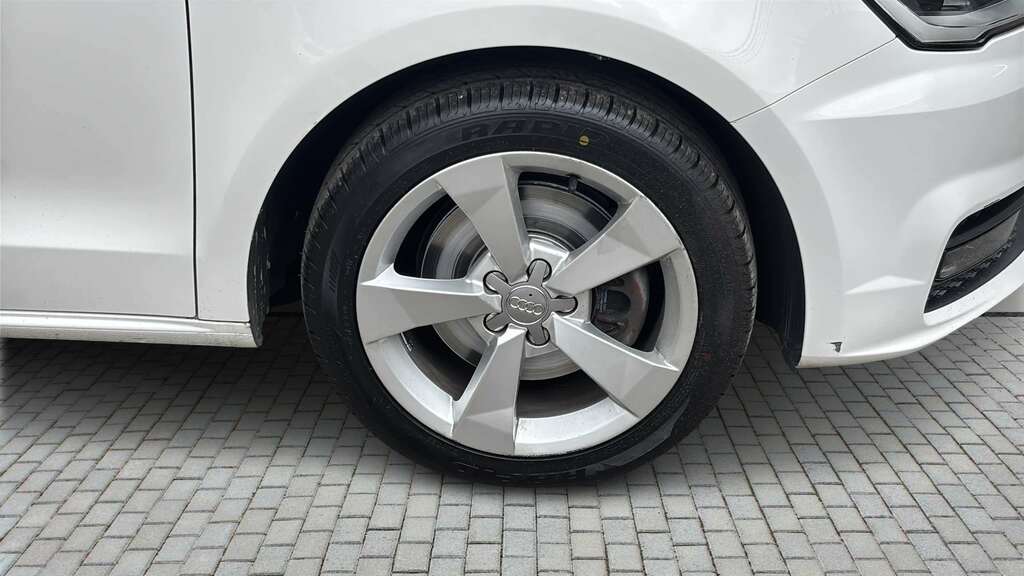 Audi A1 1.4 Tfsi Sport Nav S Tronic 2018 RV68EBM White #5
