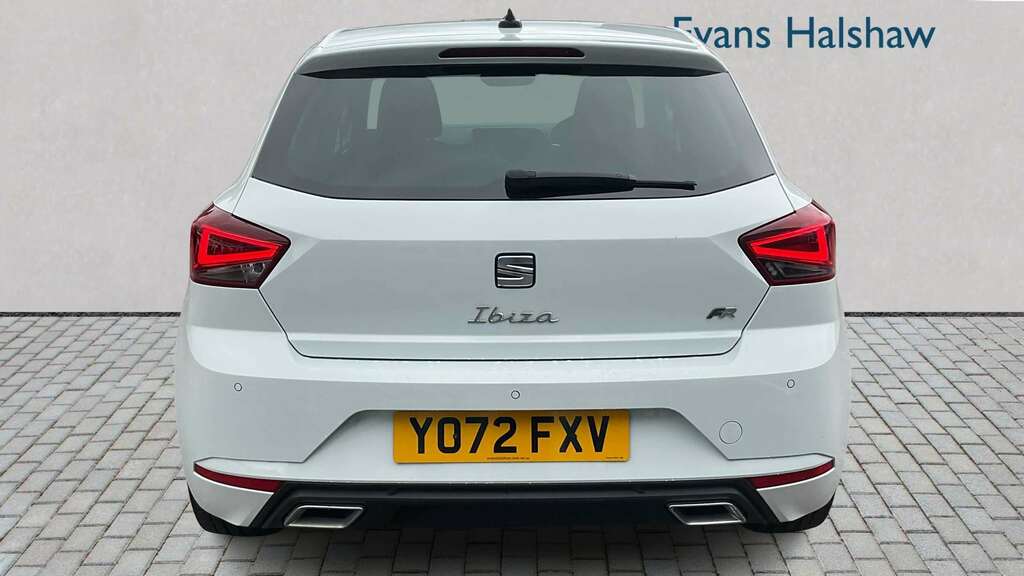 Seat Ibiza 1.0 Tsi 95 Fr Edition 2023 YO72FXV White #5