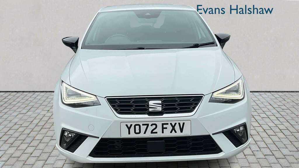 Seat Ibiza 1.0 Tsi 95 Fr Edition 2023 YO72FXV White #4