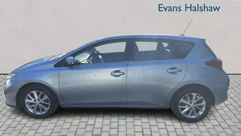 Toyota Auris 1.4 D-4d Icon 2014 Blue #3