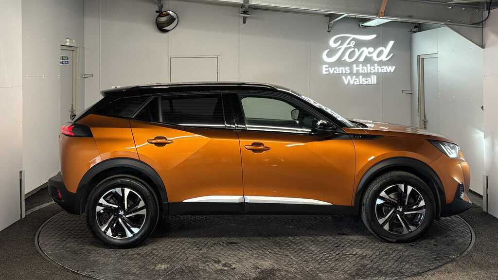 Peugeot 2008 1.2 Puretech 130 Gt 2023 YL72GDO Orange #4