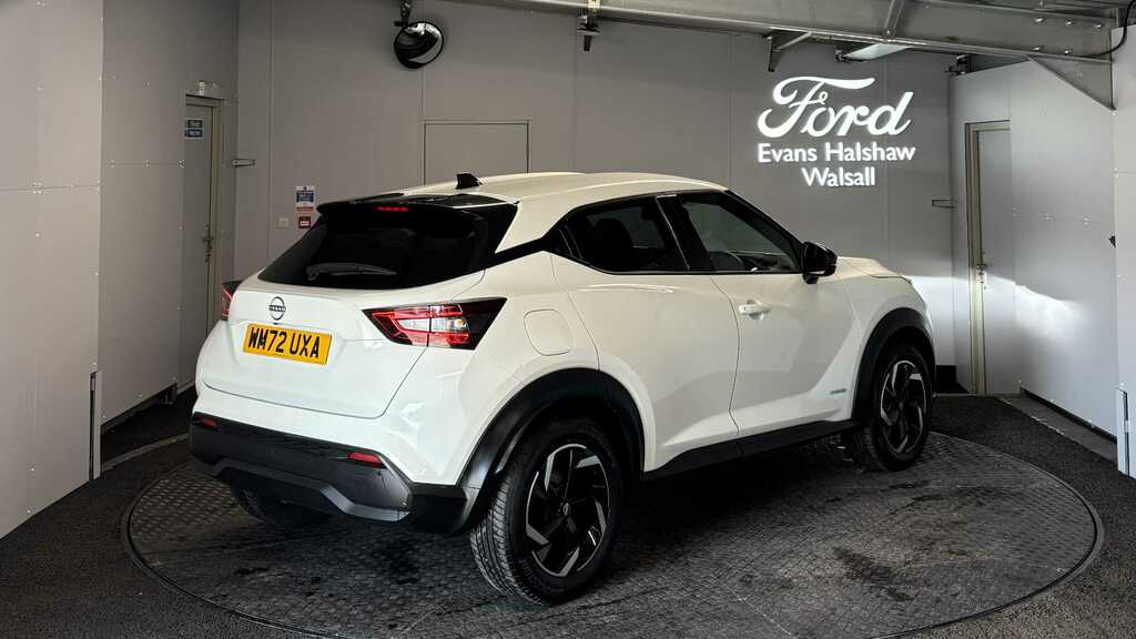 Nissan Juke 1.6 Hybrid N-connecta 2023 WM72UXA White #5