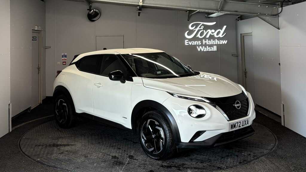 Nissan Juke 1.6 Hybrid N-connecta 2023 White