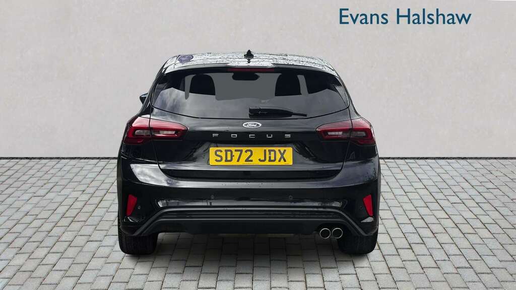 Ford Focus 1.5 Ecoblue St-line Vignale 2023 SD72JDX Black #6