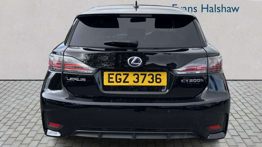 Lexus CT 200H 1.8 Advance Cvt 2016 EGZ3736 Black #4