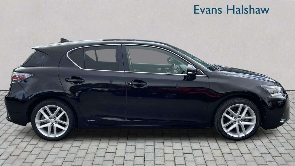 Lexus CT 200H 1.8 Advance Cvt 2016 EGZ3736 Black #5