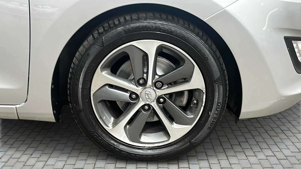 Hyundai I30 1.6 Se Nav 2016 EO16HZY Silver #6