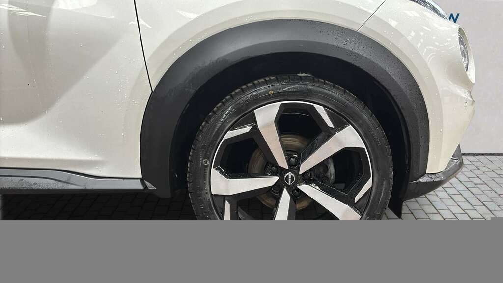 Nissan Juke 1.0 Dig-t 114 Tekna 2023 YHZ9697 White #5