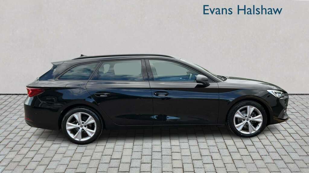 Seat Leon 1.5 Tsi Evo Fr 2021 SA21GGO Black #3