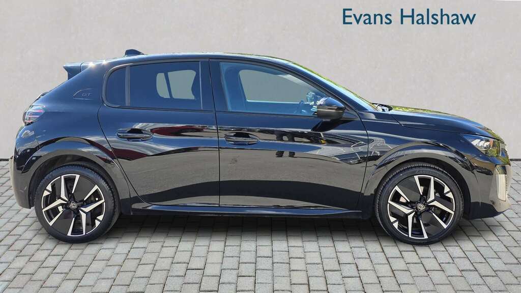 Peugeot 208 1.2 Hybrid 136 Gt E-dsc6 2024 SY24VZA Black #2