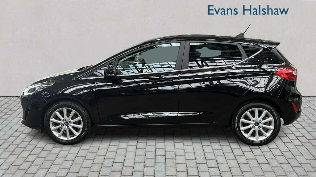 Ford Fiesta 1.0 Ecoboost 125 Titanium 2019 EJ69HGX Black #3