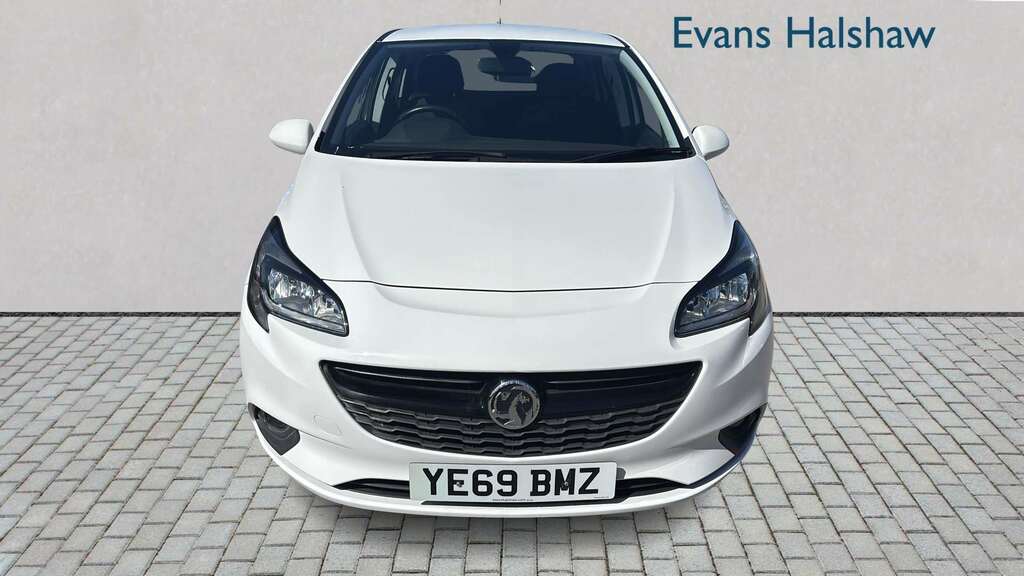 Vauxhall Corsa 1.4 75 Griffin 2019 YE69BMZ White #4
