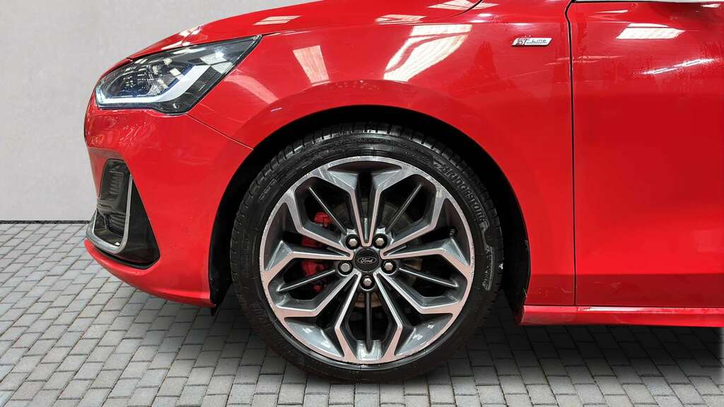 Ford Focus 1.5 Ecoblue St-line Vignale 2022 RJ72NCA Red #6