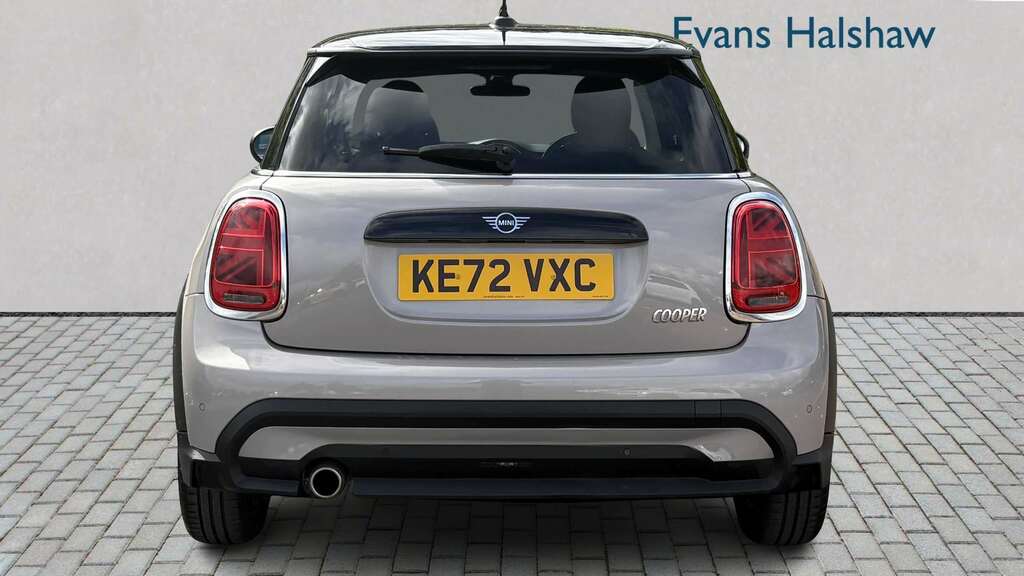 Mini Hatch 1.5 Cooper Classic 2023 KE72VXC Grey #3