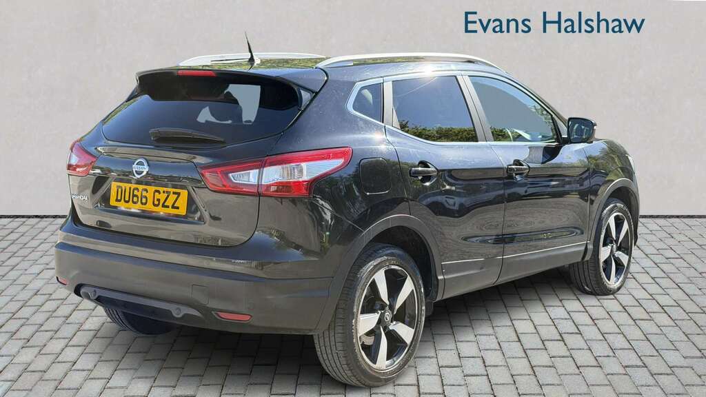 Nissan Qashqai 1.5 Dci N-connecta 2016 DU66GZZ Black #3
