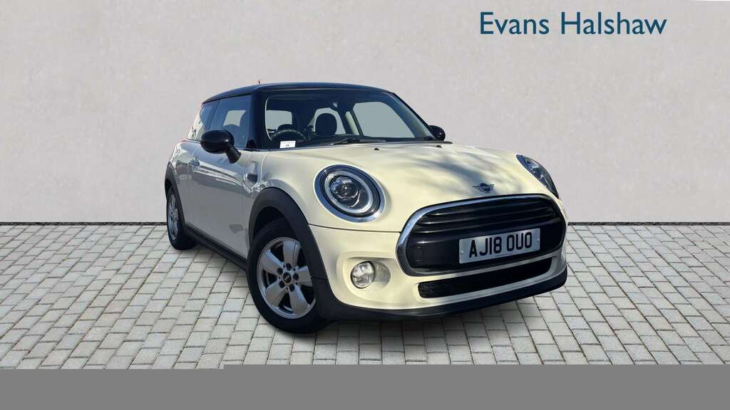 Mini Hatch 1.5 Cooper II 2018 AJ18OUO White