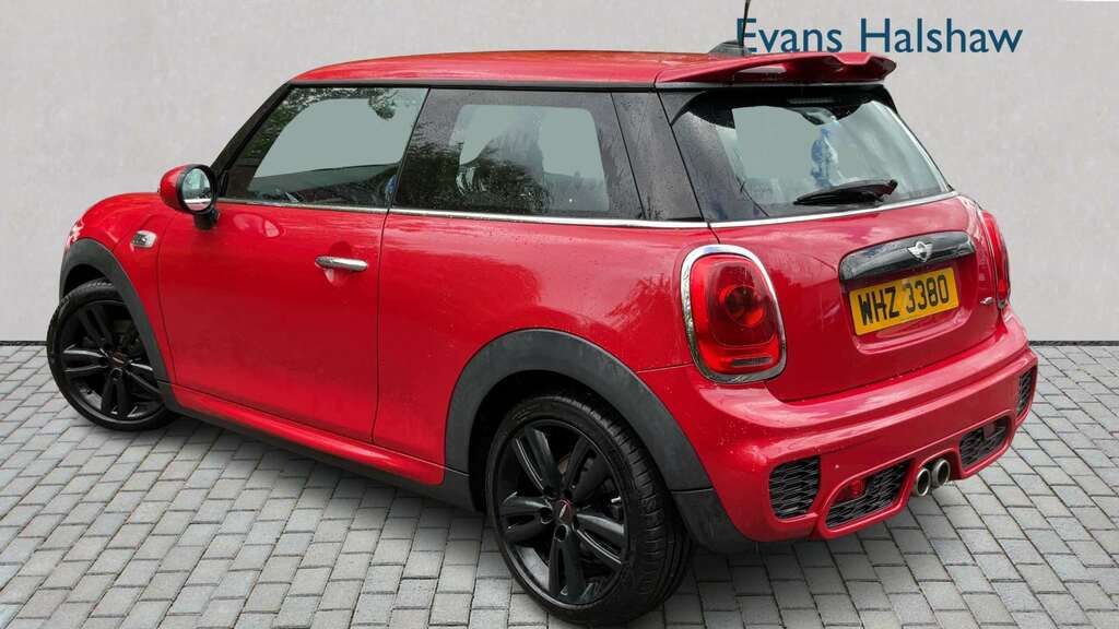 Mini Hatch 2.0 Cooper S D 2015 Red #2