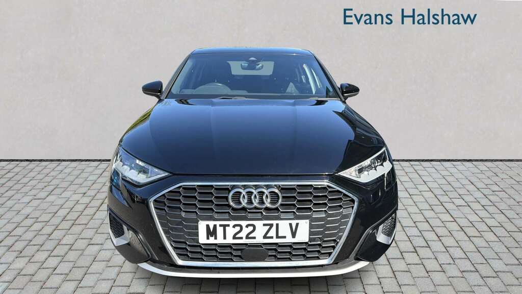 Audi A3 30 Tfsi Sport 2022 MT22ZLV Black #4