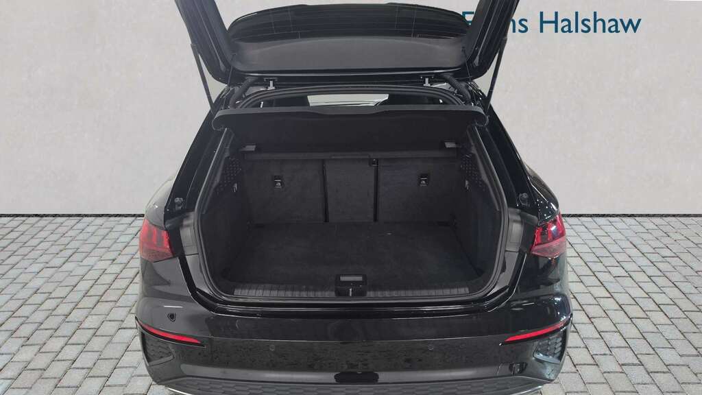 Audi A3 30 Tfsi S Line S Tronic 2020 MJ70EFN Black #6