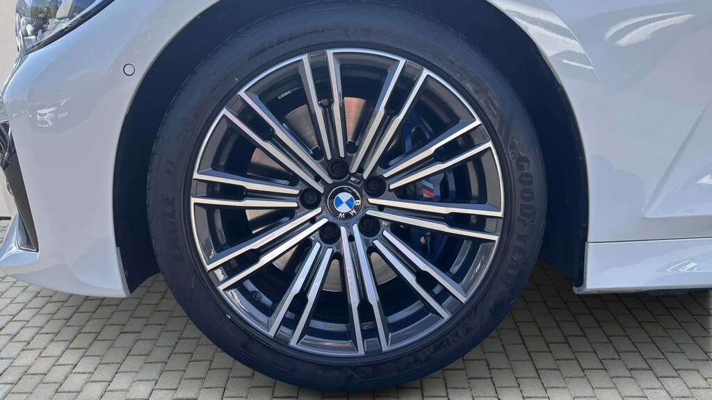 BMW 3 Series 330I M Sport Step 2019 YC69RBY White #6