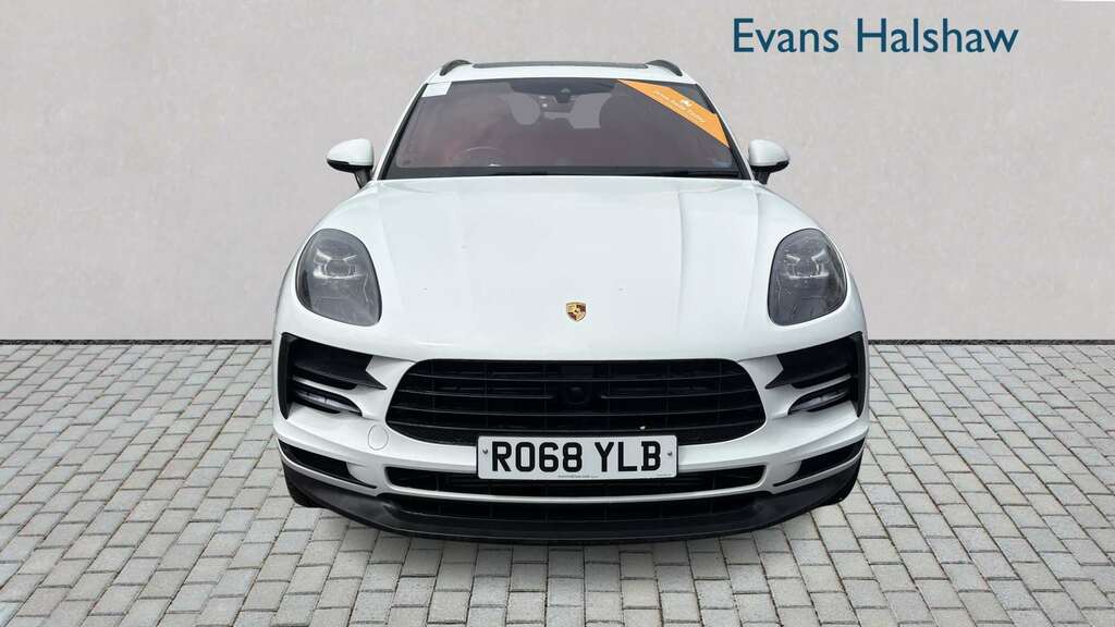 Porsche Macan Pdk 2018 RO68YLB White #3