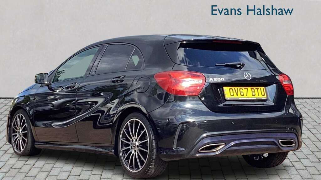 Mercedes-Benz A Class A200 Whiteart 2017 OV67BTU Black #2