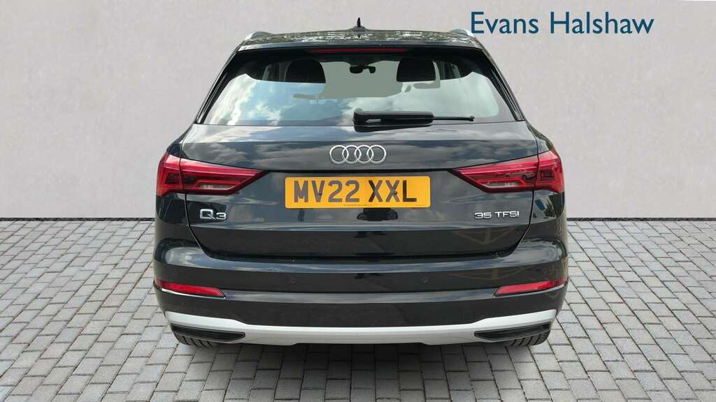 Audi Q3 35 Tfsi Sport S Tronic 2022 MV22XXL Black #5