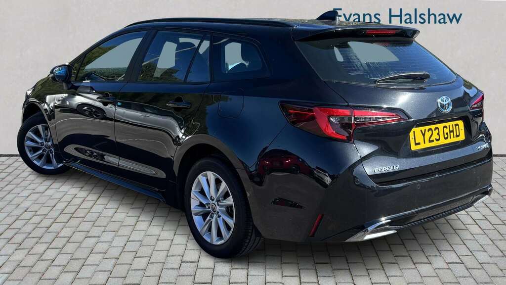 Toyota Corolla 1.8 Hybrid Icon Cvt 2023 LY23GHD Black #2
