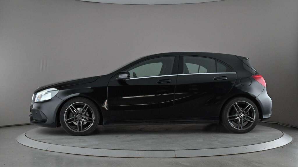 Mercedes-Benz A Class A160 Amg Line 2018 SF18VBL Black #4