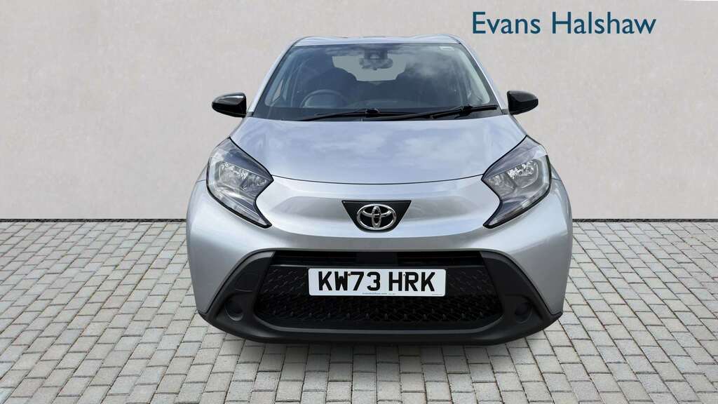 Toyota Aygo X 1.0 Vvt-i Pure 2023 KW73HRK Silver #4