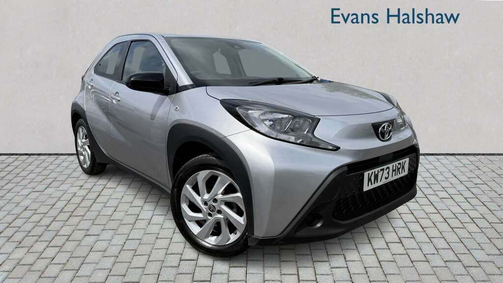 Toyota Aygo X 1.0 Vvt-i Pure 2023 Silver